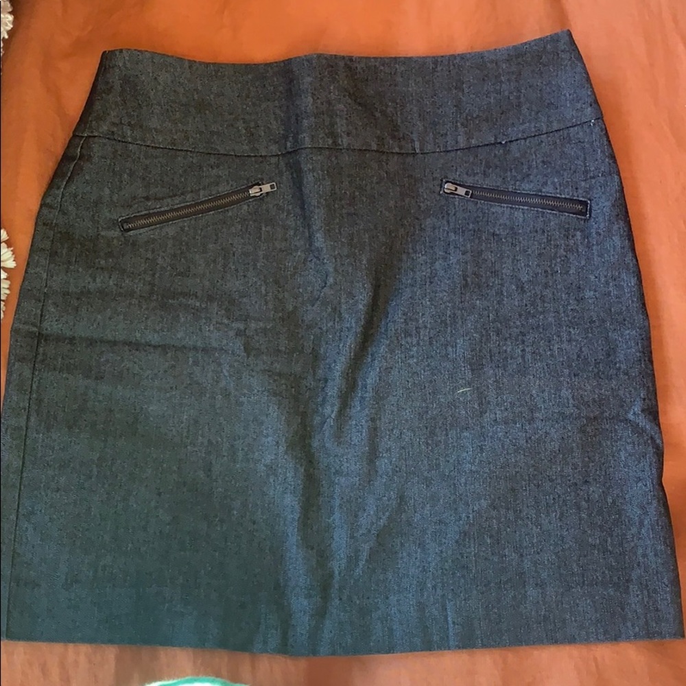 Darjoni Dress skirt